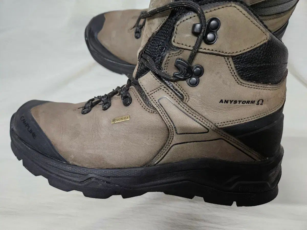 キャンプライン GORE-TEX® ストーム 登山靴 20,230円