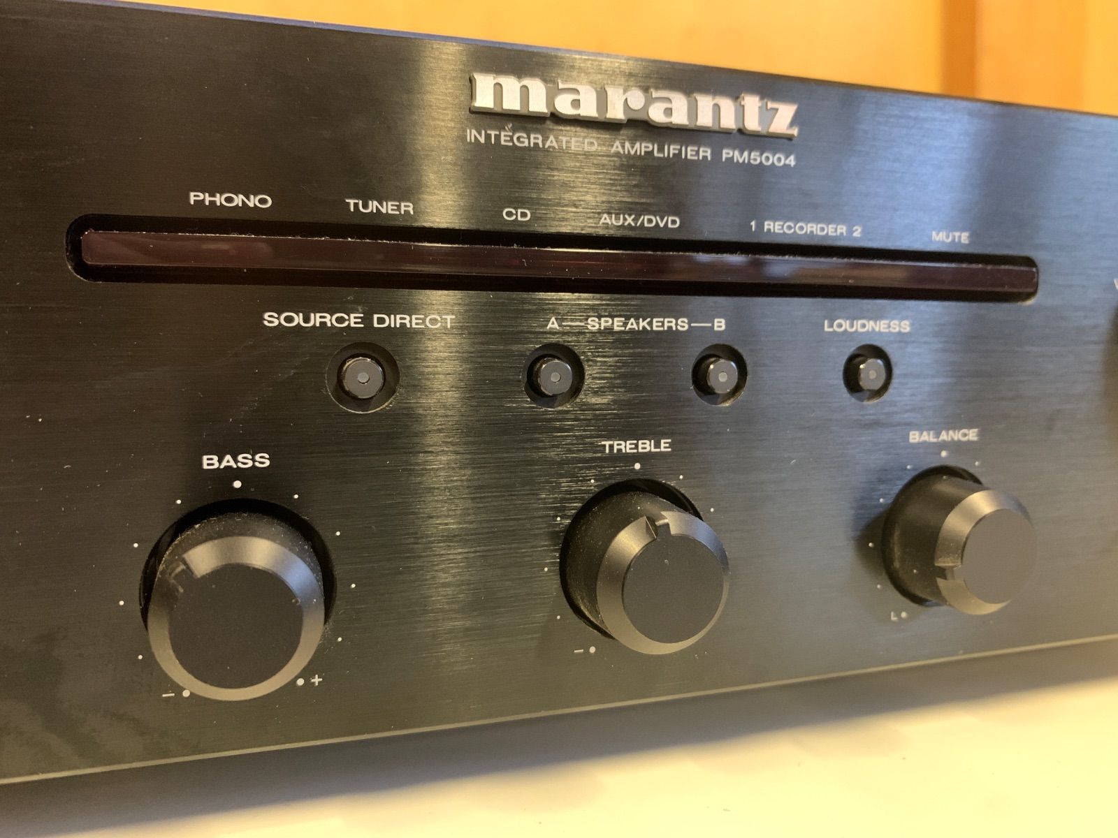 Marantz プリメインアンプ PM5004（ブラックモデル） - メルカリ