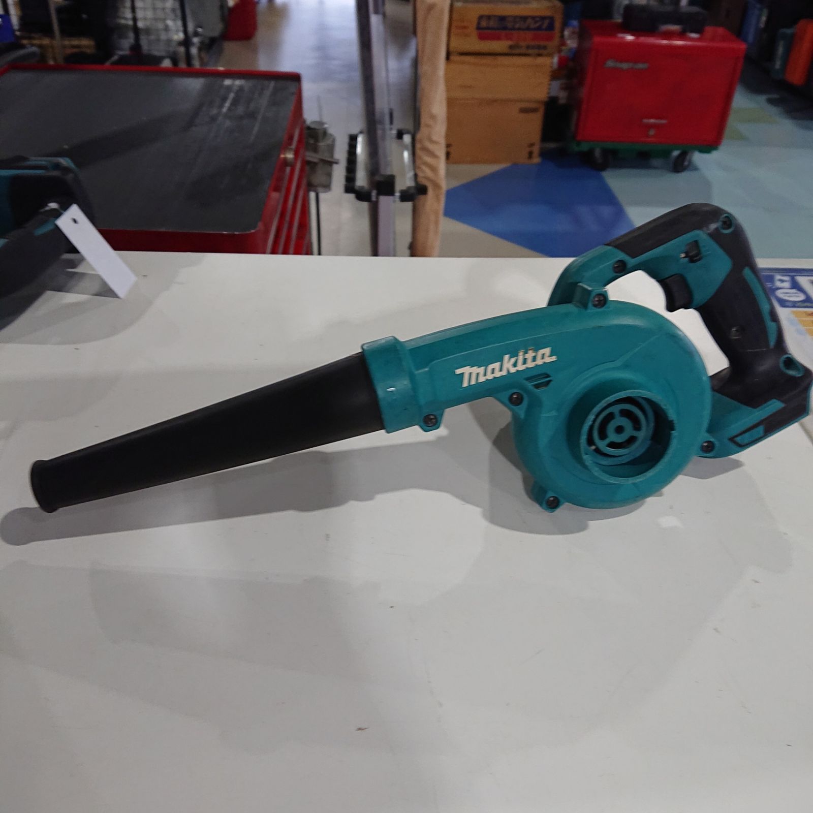 Makita　マキタ　UB185D　18V　充電式ブロワ