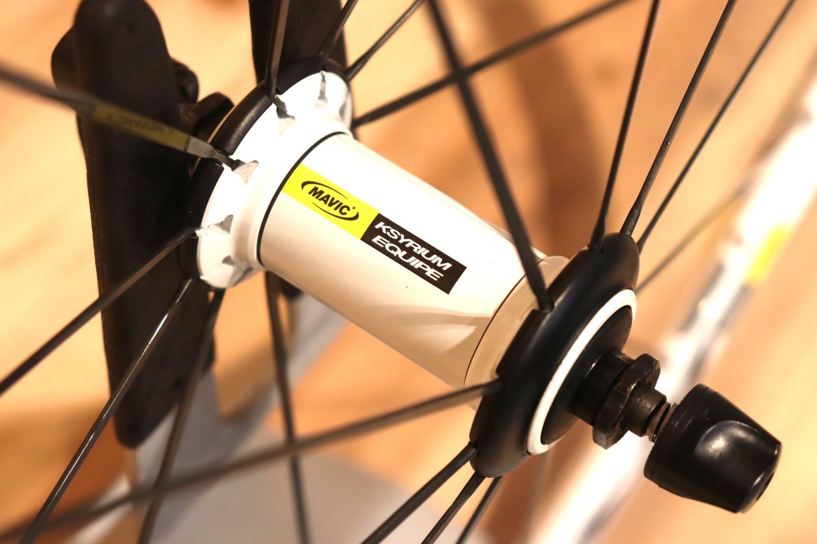 マヴィック MAVIC キシリウム KSYRIUM エキップ EQUIPE アルミ