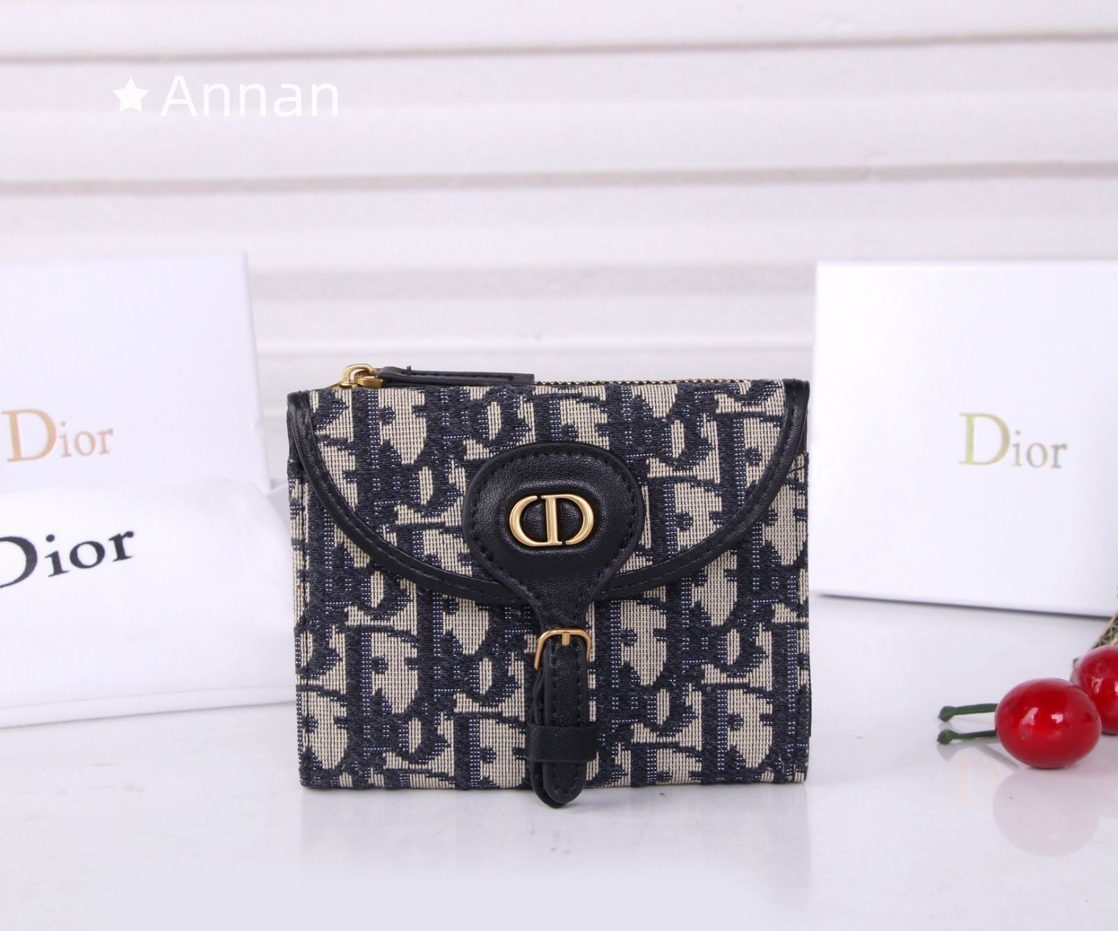 【希少品】綺麗 Christian Dior クリスチャンディオール 折り財布 小銭入れ