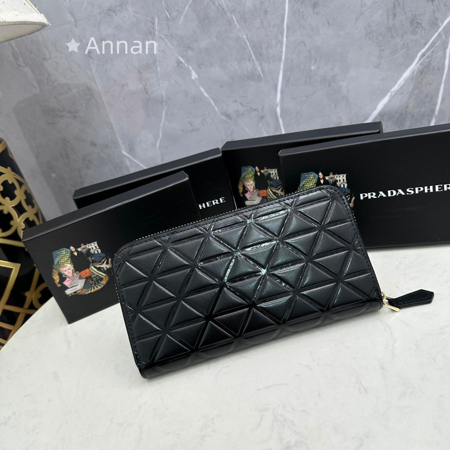 激レア 極美品 PRADA プラダ 長財布 さいふ ウォレット 長財布 小銭