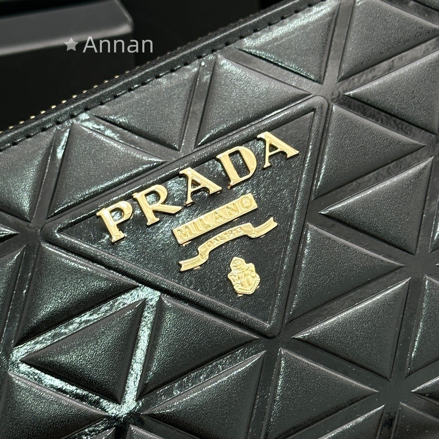 激レア 極美品 PRADA プラダ 長財布 さいふ ウォレット 長財布 小銭