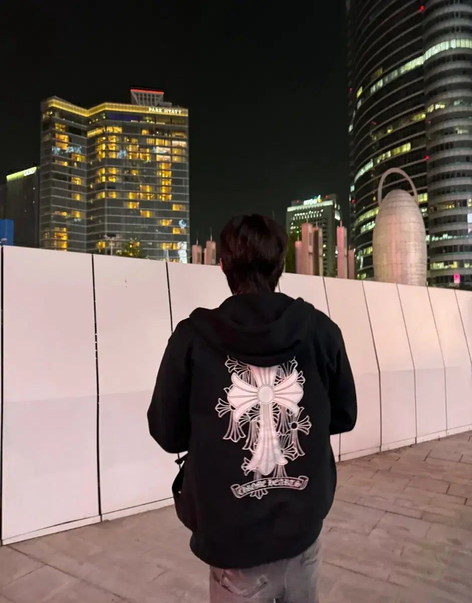 XL クロムハーツ セメタリー フードジップアップ