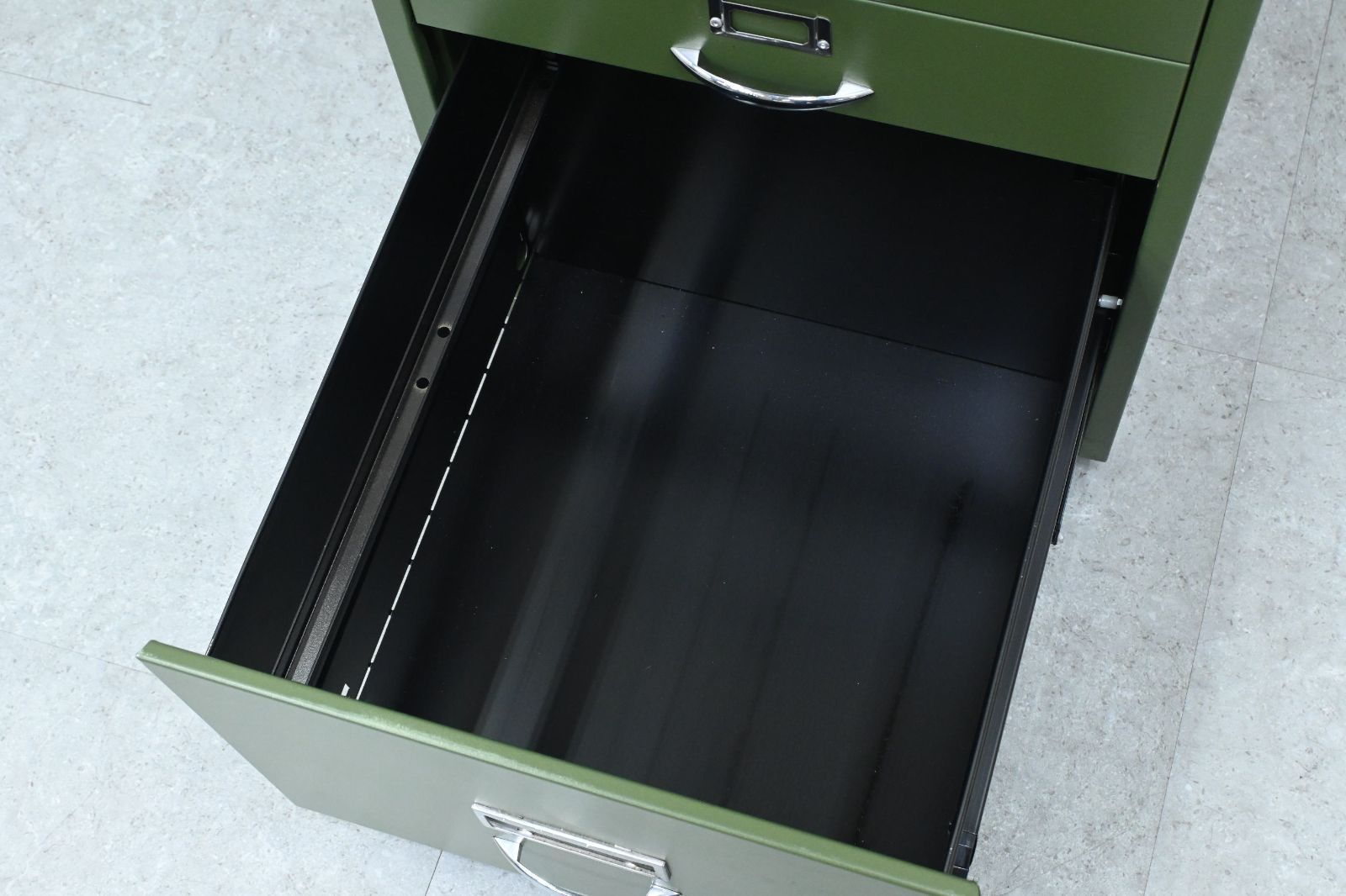 直接引取価格☆極美品☆BISLEY ビスレー 4段ファイリングキャビネット