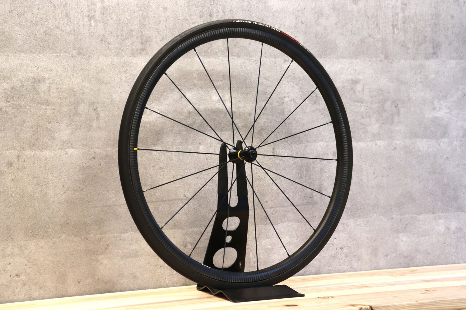 マヴィック MAVIC キシリウム KSYRIUM PRO CARBON SL T カーボン