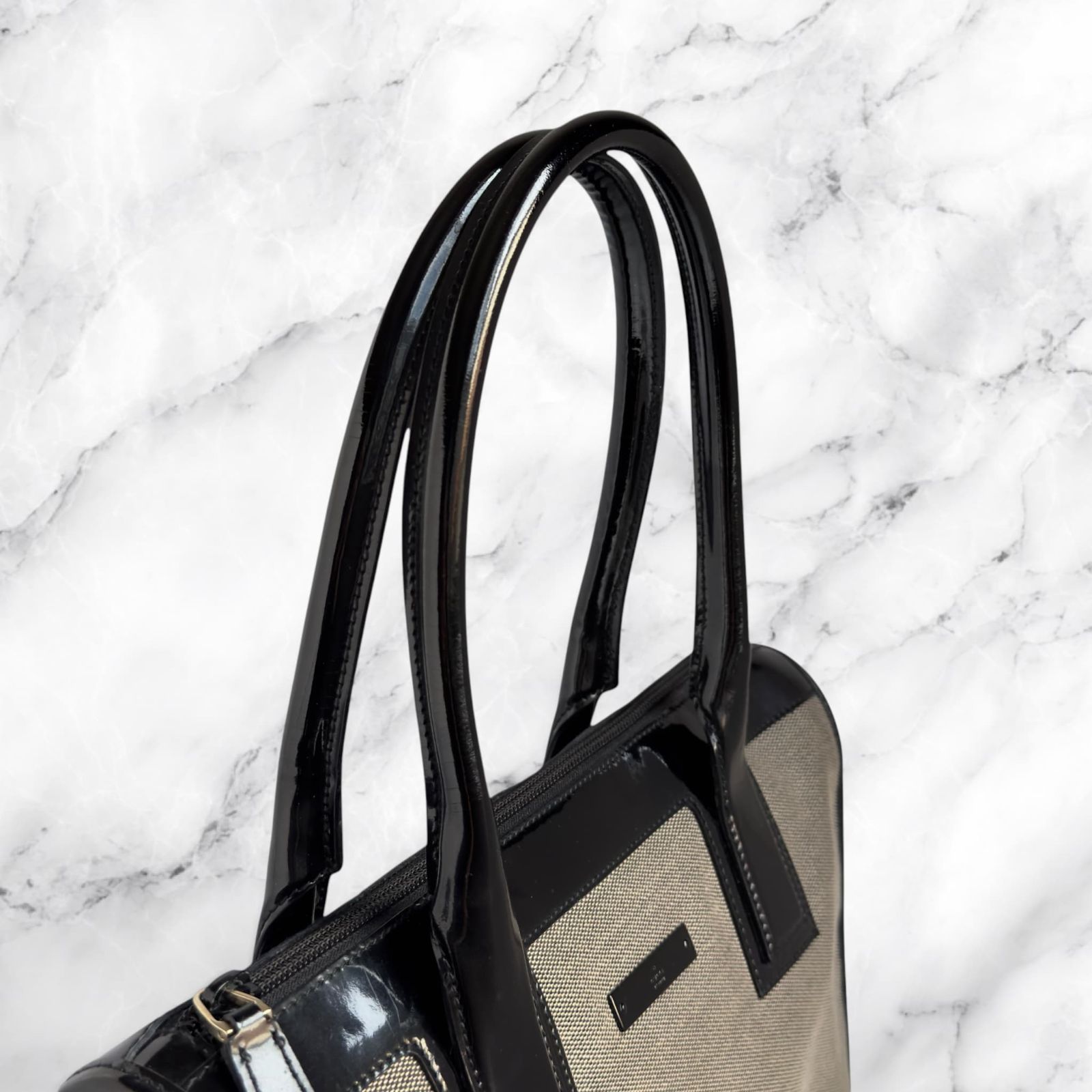 GUCCI グッチ トートバッグ ハンドバッグ 肩掛け キャンバス エナメル