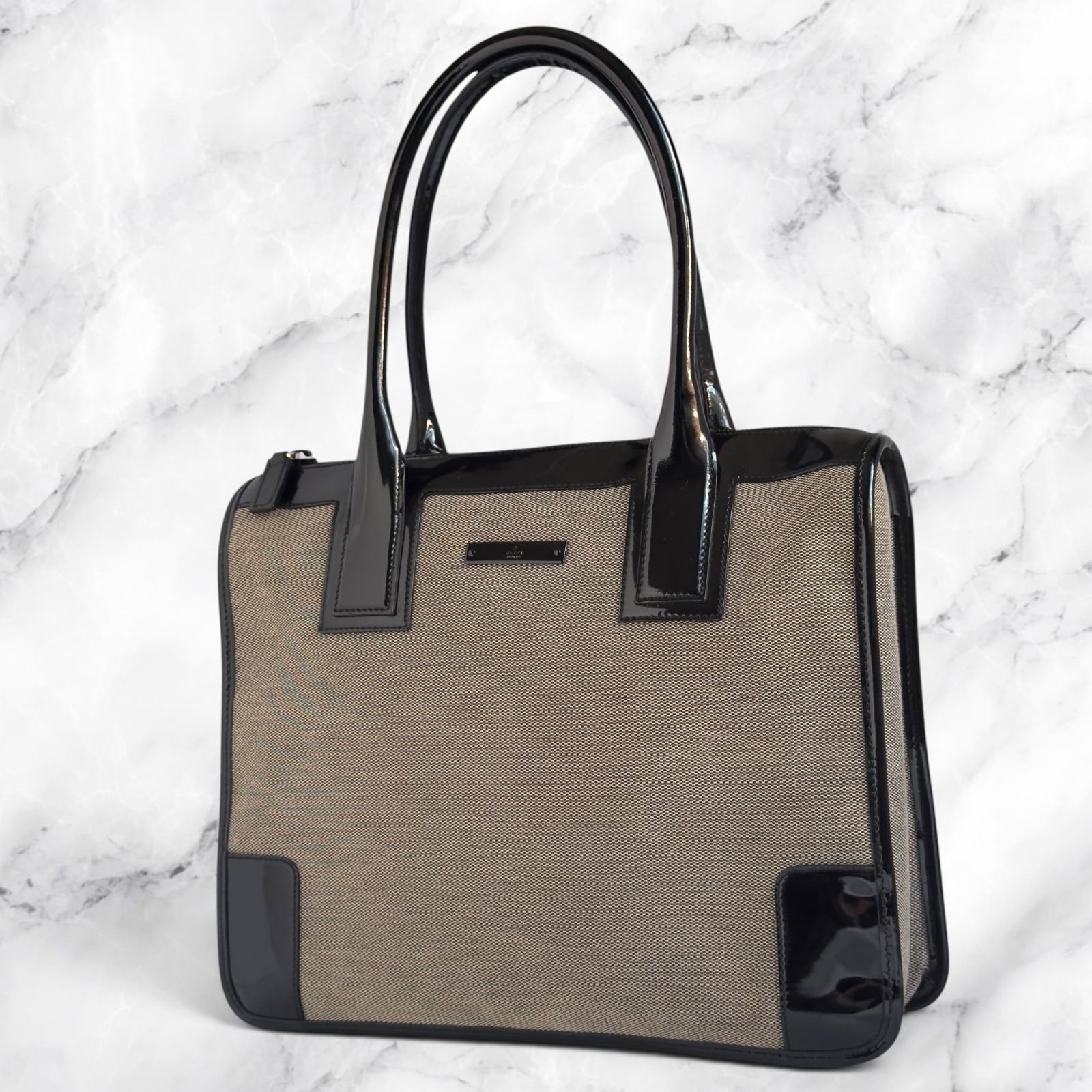 GUCCI グッチ トートバッグ ハンドバッグ 肩掛け キャンバス エナメル