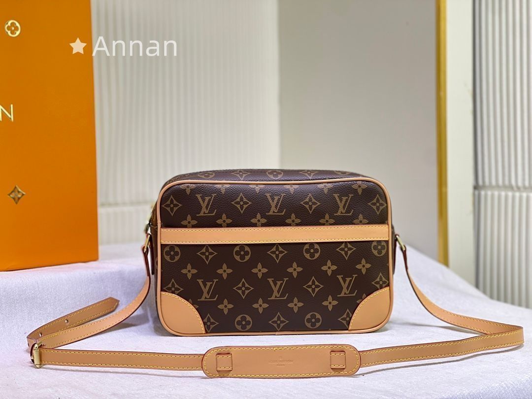 送料込☆ LOUIS VUITTON ルイヴィトン ショルダーバッグ 人気モデル 送料無料　 トロカデロ モノグラム　M51274