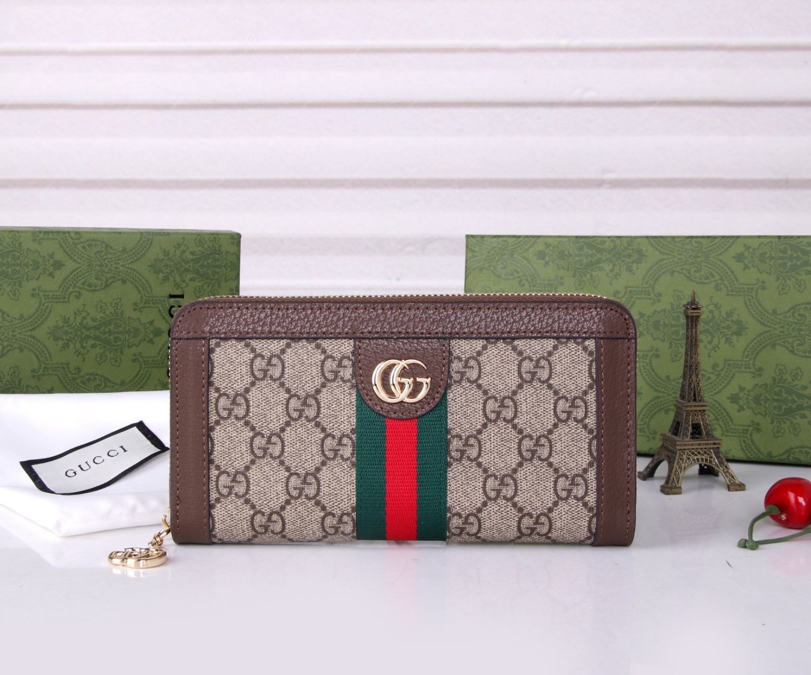 激レア GUCCI グッチ長財布 ウォレット 長財布 小銭入れ