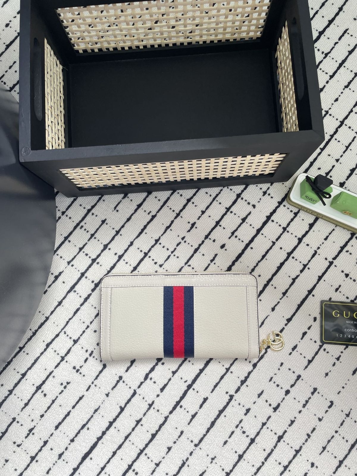 激レア GUCCI グッチ ウォレット 小銭入れ