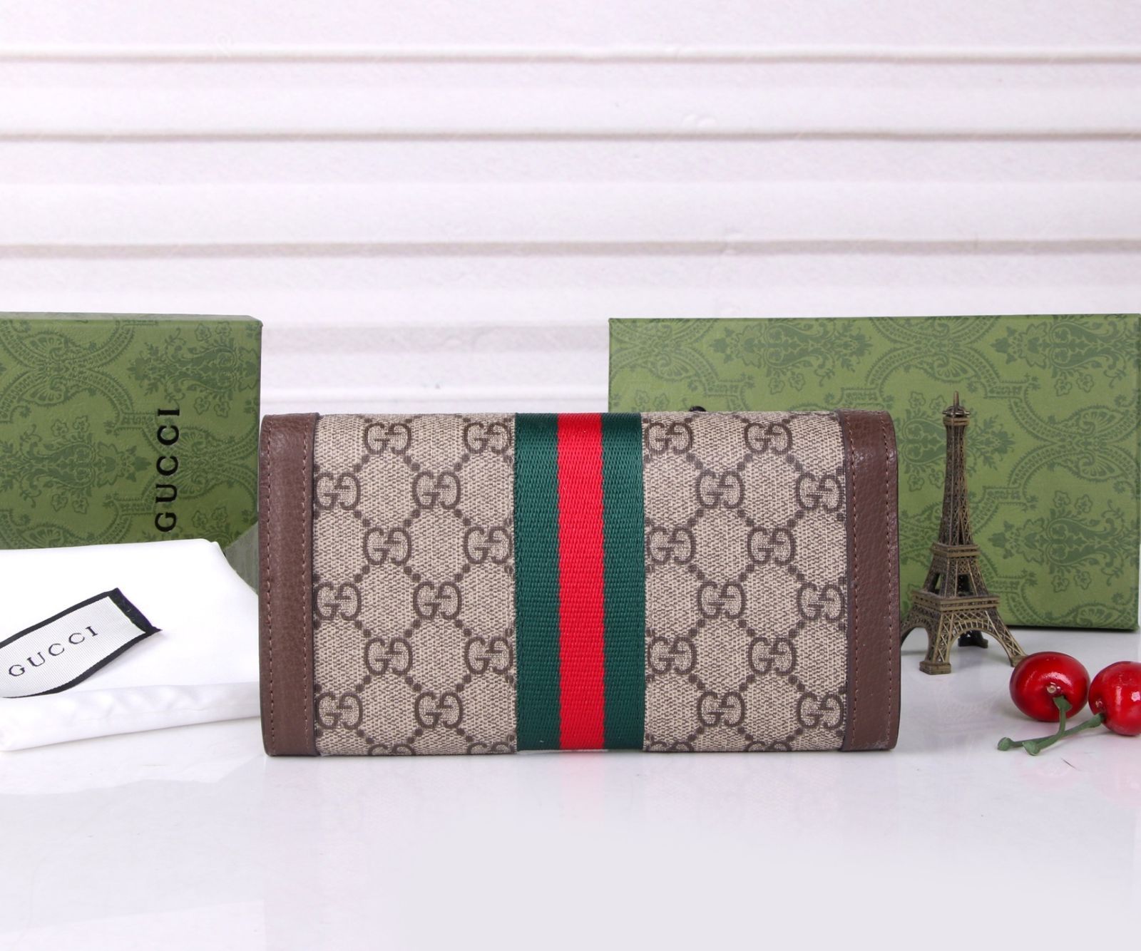 お洒落 即完売 GUCCI グッチ長財布 ウォレット 長財布 小銭入れ お洒落 即完売 GUCCI グッチ長財布 ウォレット 長財布 小銭入れ