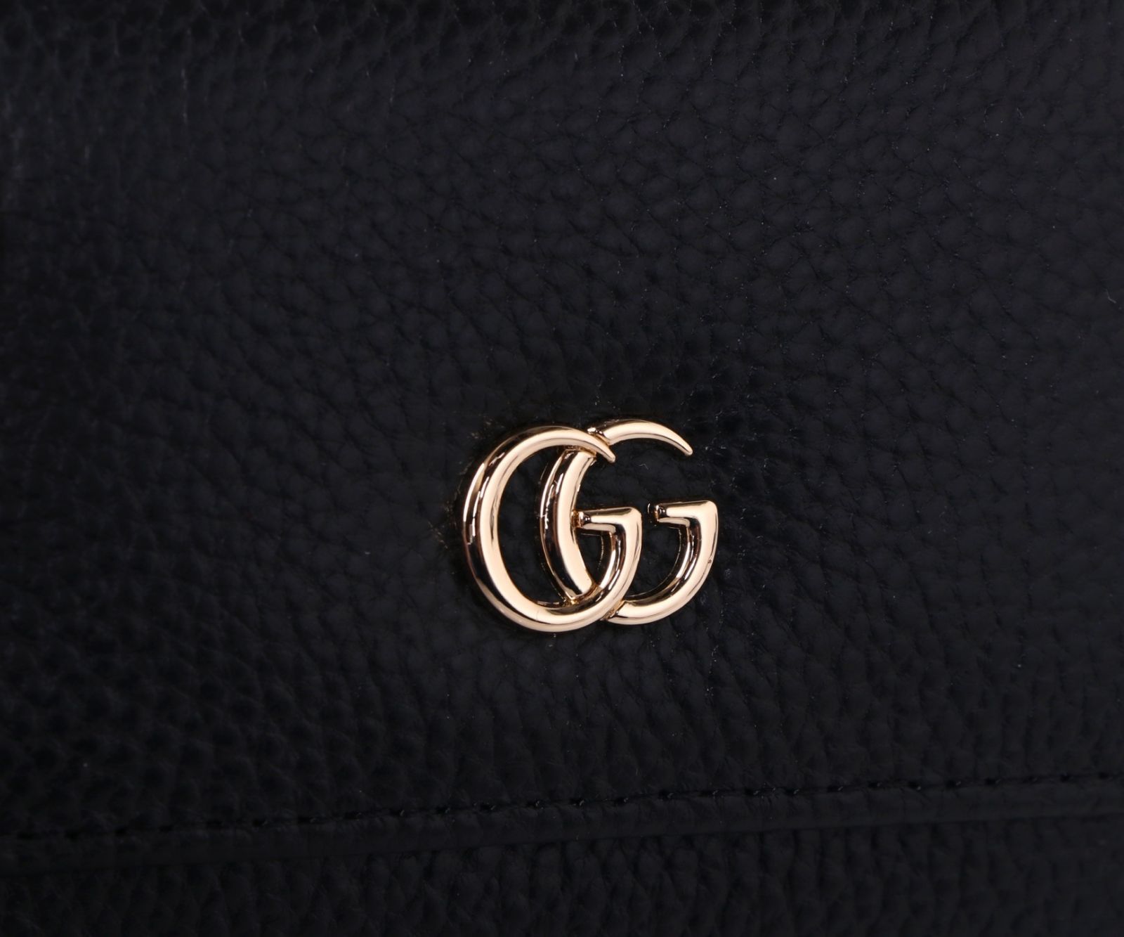 新品 本日特価 GUCCI グッチ 折り財布 小銭入れ