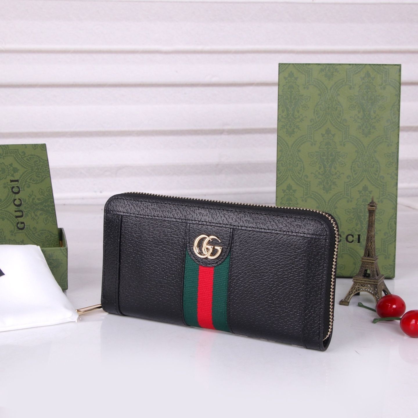 超美品 GUCCI グッチ長財布 長財布 小銭入れ 超美品 GUCCI グッチ長財布 長財布 小銭入れ