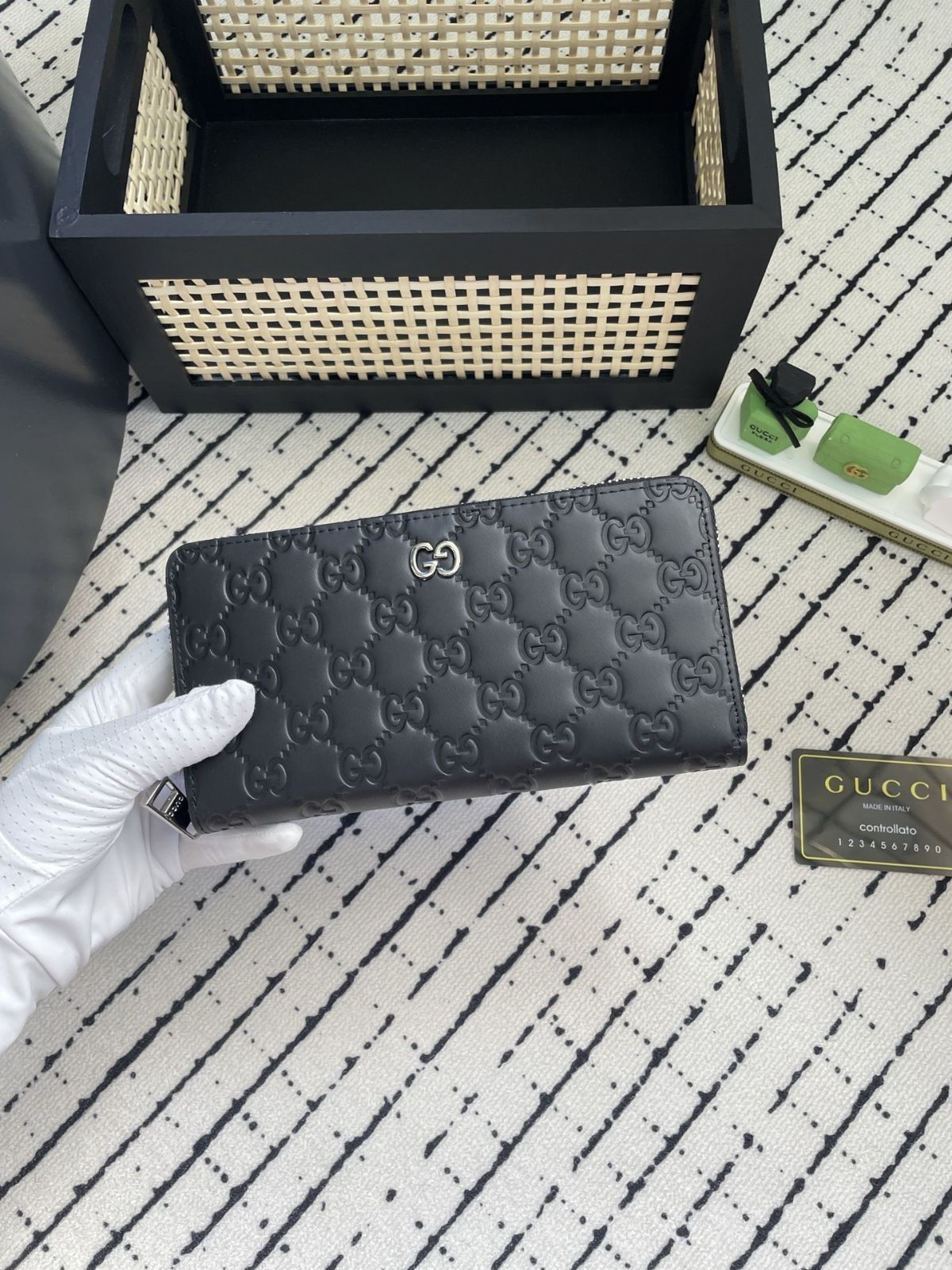 最終値下げ GUCCI グッチ ウォレット 長財布 小銭入れ 最終値下げ GUCCI グッチ ウォレット 長財布 小銭入れ