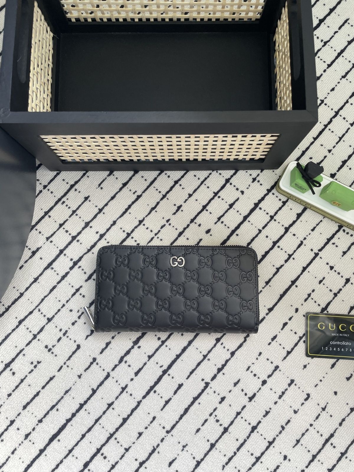 最終値下げ GUCCI グッチ ウォレット 長財布 小銭入れ