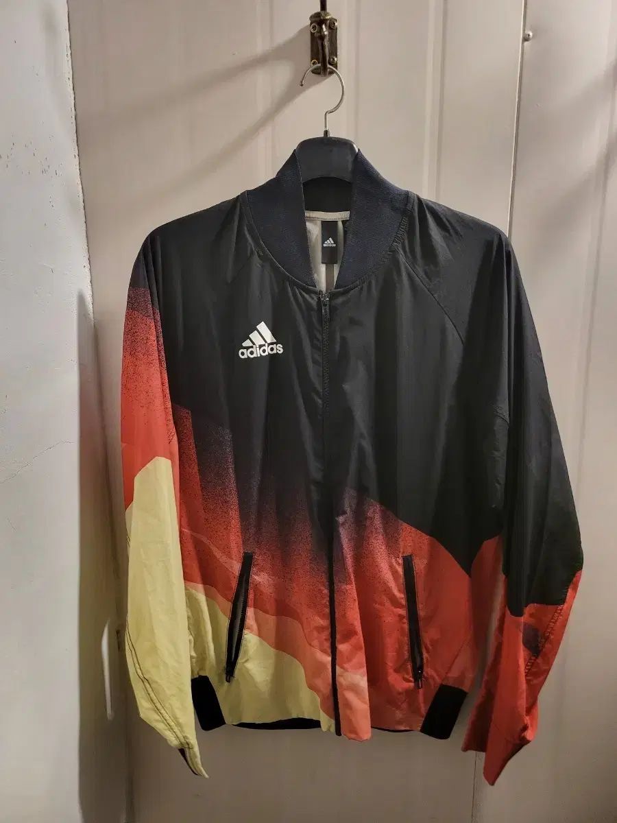 XL adidas ドイツチーム ウィンドブレーカー