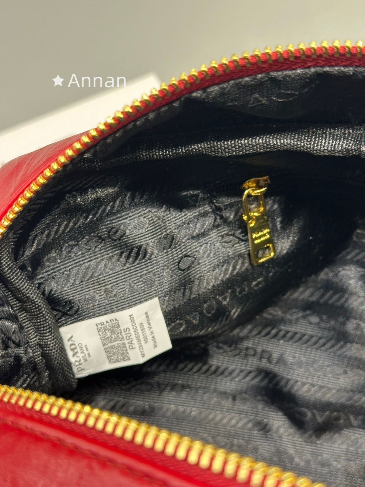 高級美品 状態良超美品本革 レディース PRADA プラダ ショルダーバッグ