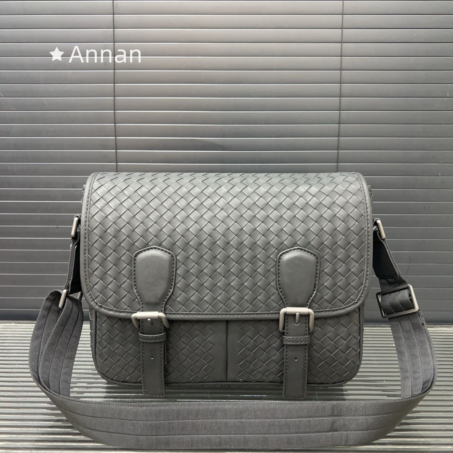 超美品 限定品 超美品 メンズ Bottega Veneta ボッテガヴェネタ ショルダーバッグ