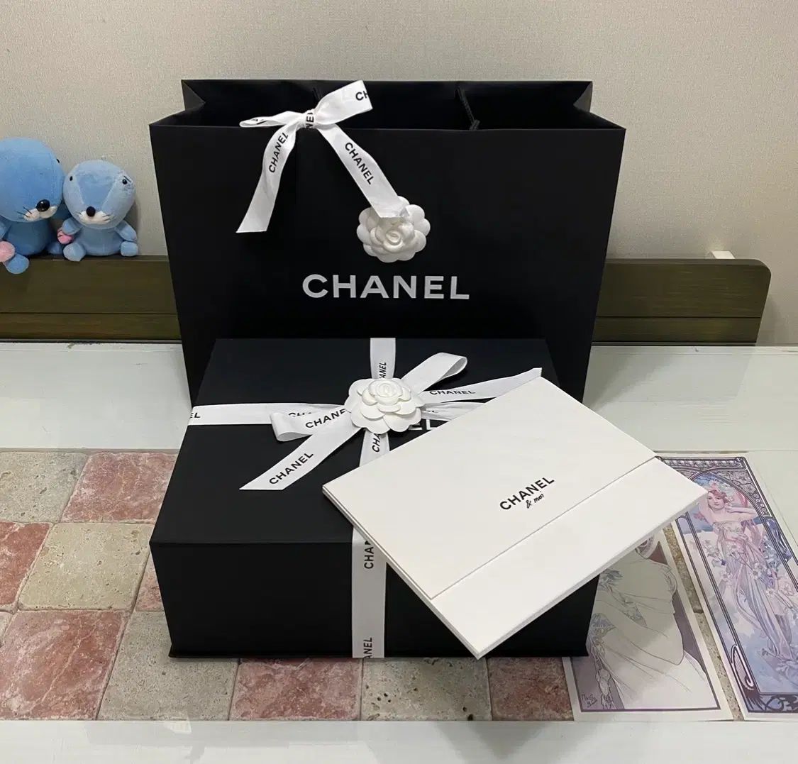 シャネル マグネットボックス+バインダー リフィル+BOOKLET+セッチョンチョン+リボン+カメリア+お買い物バッグ