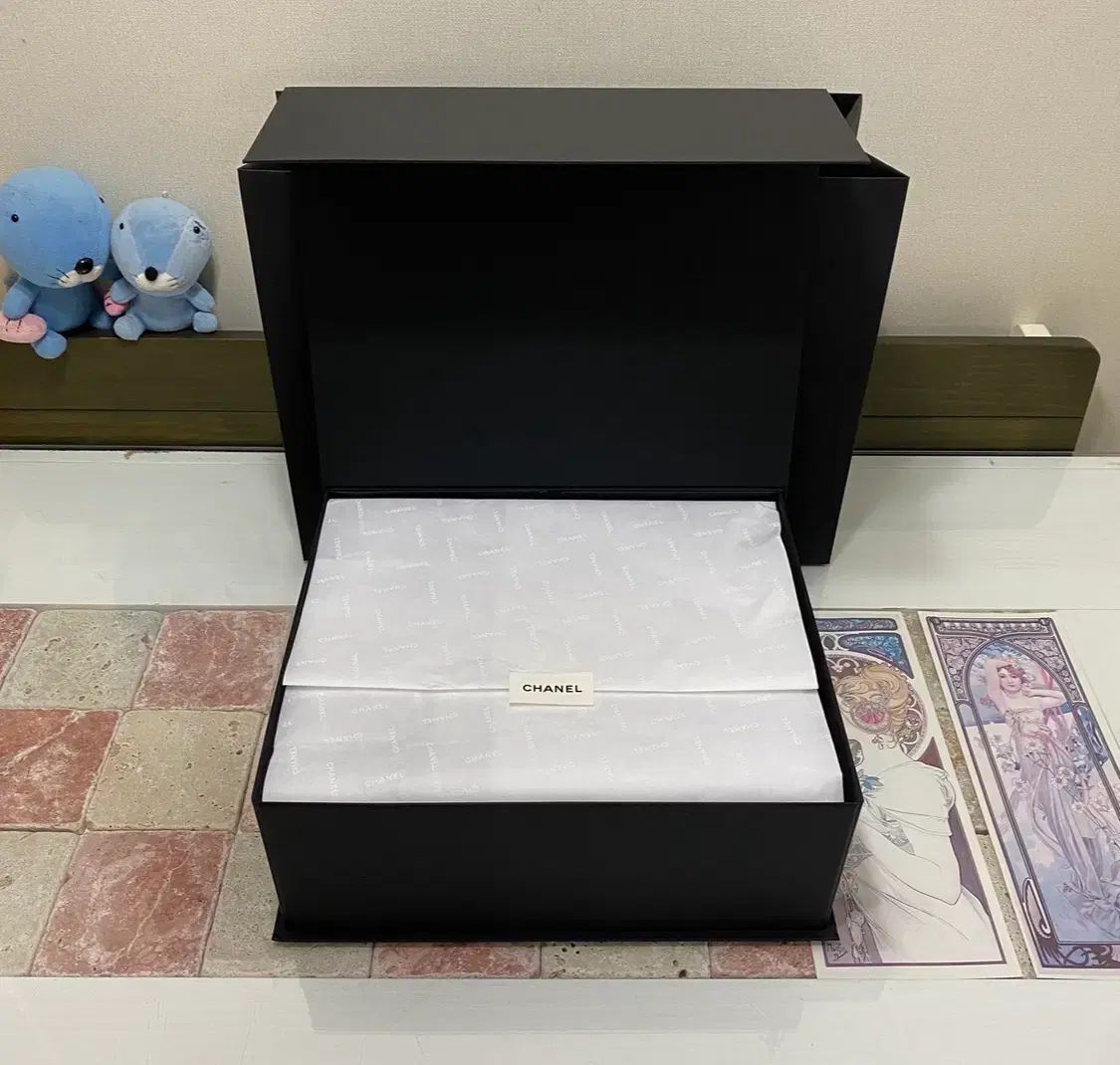 シャネル マグネットボックス 26x16 5x10 ブックレット リボン カメリア お買い物バッグ Chanel