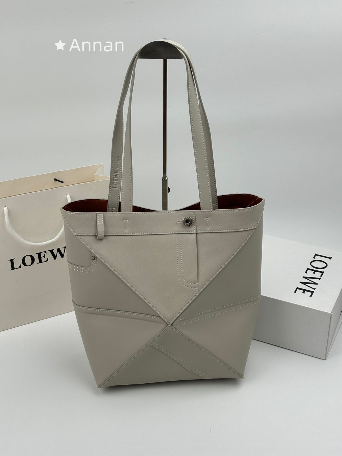 【希少品】綺麗 レディース LOEWE　ロエベ トートバッグ