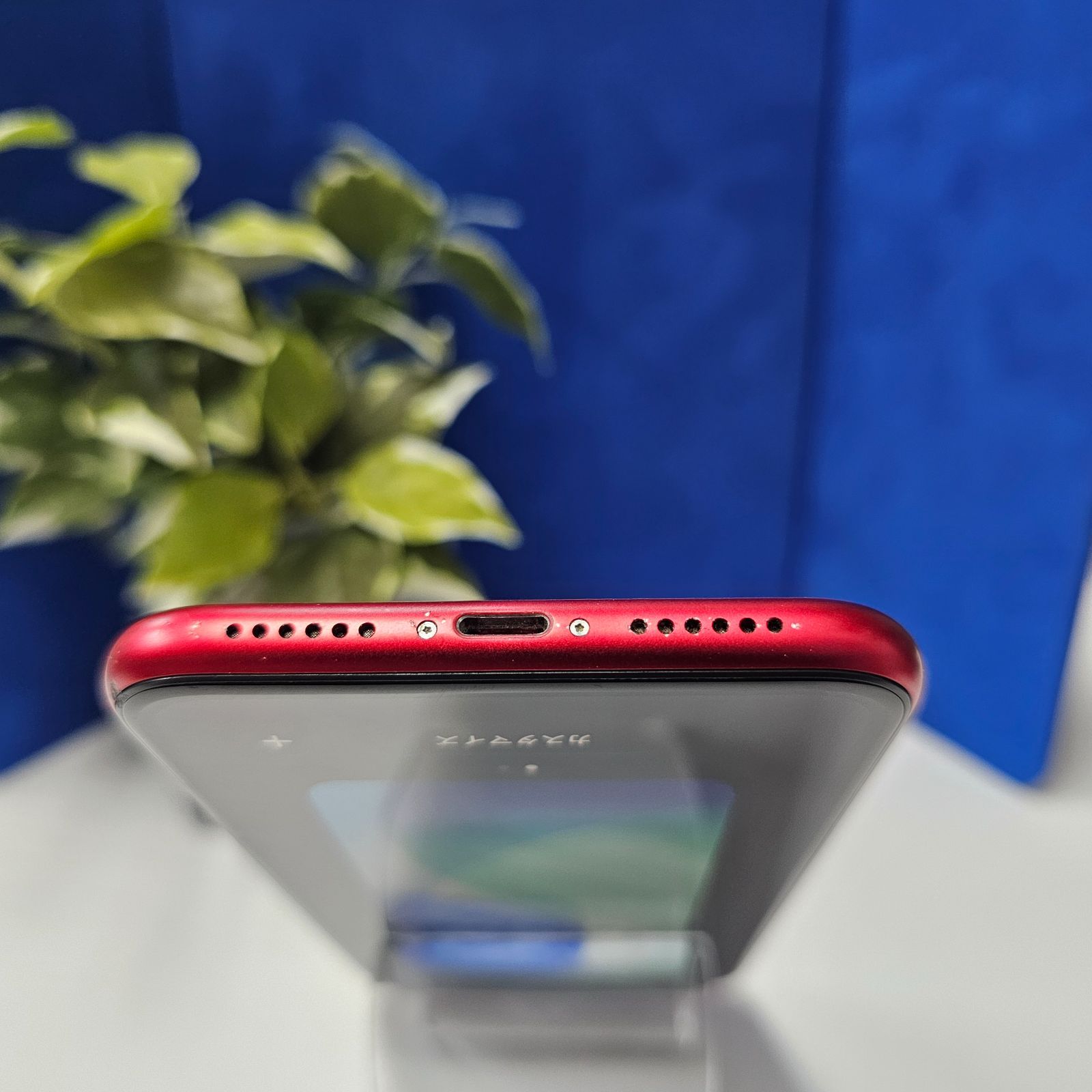 iPhone 11 レッド 64GB SIMフリー　バッテリー100% iPhone11 64GB RED SIMフリー【美品】バッテリー100% - メルカリ