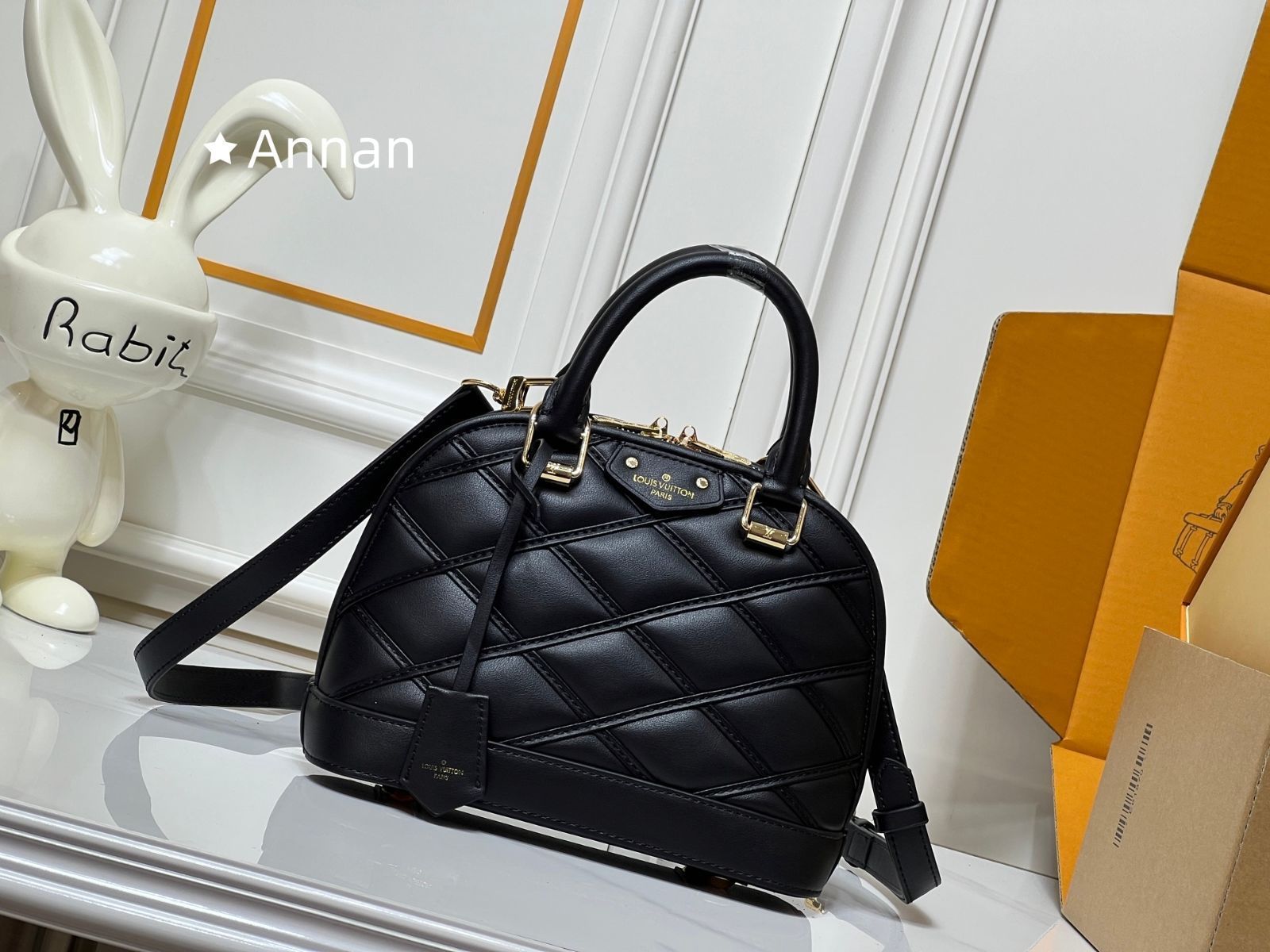 お値下げ！限定 LOUIS VUITTON ルイヴィトン バッグ ナノ?アルマ ショルダーバッグ