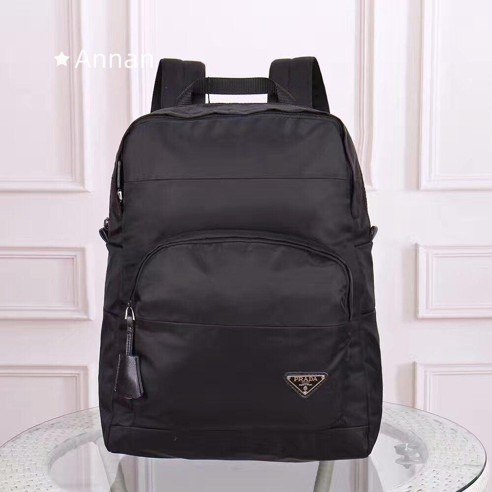 【極美品 現行型】美品 メンズ PRADA プラダ リュック バックパック