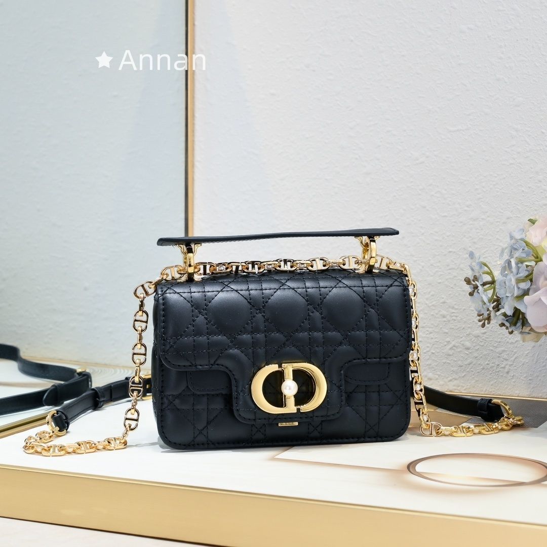 新品 本日特価 レディース Christian Dior クリスチャンディオール ショルダーバッグ