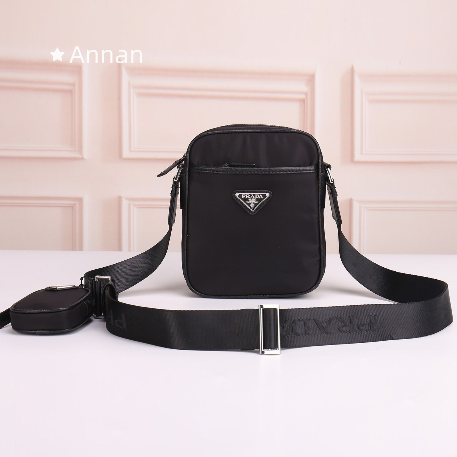 実用性 【極美品】メンズ PRADA プラダ ショルダーバッグ