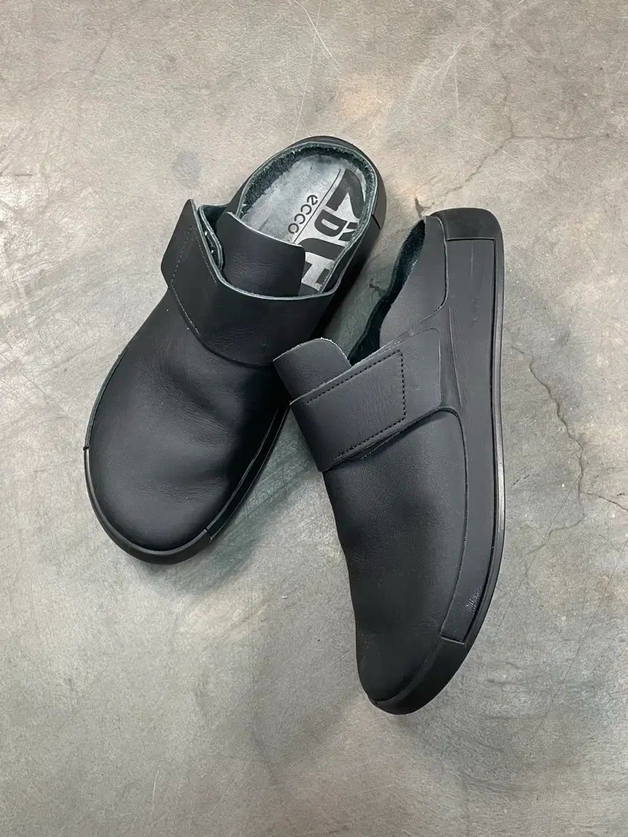 Ecco コズモ クロッグ 11,467円