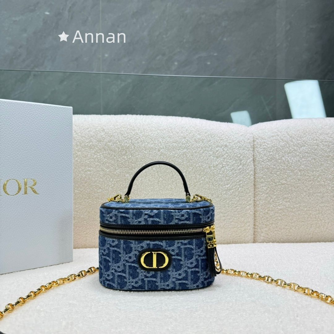 大人気 レディース Christian Dior クリスチャンディオール ショルダーバッグ