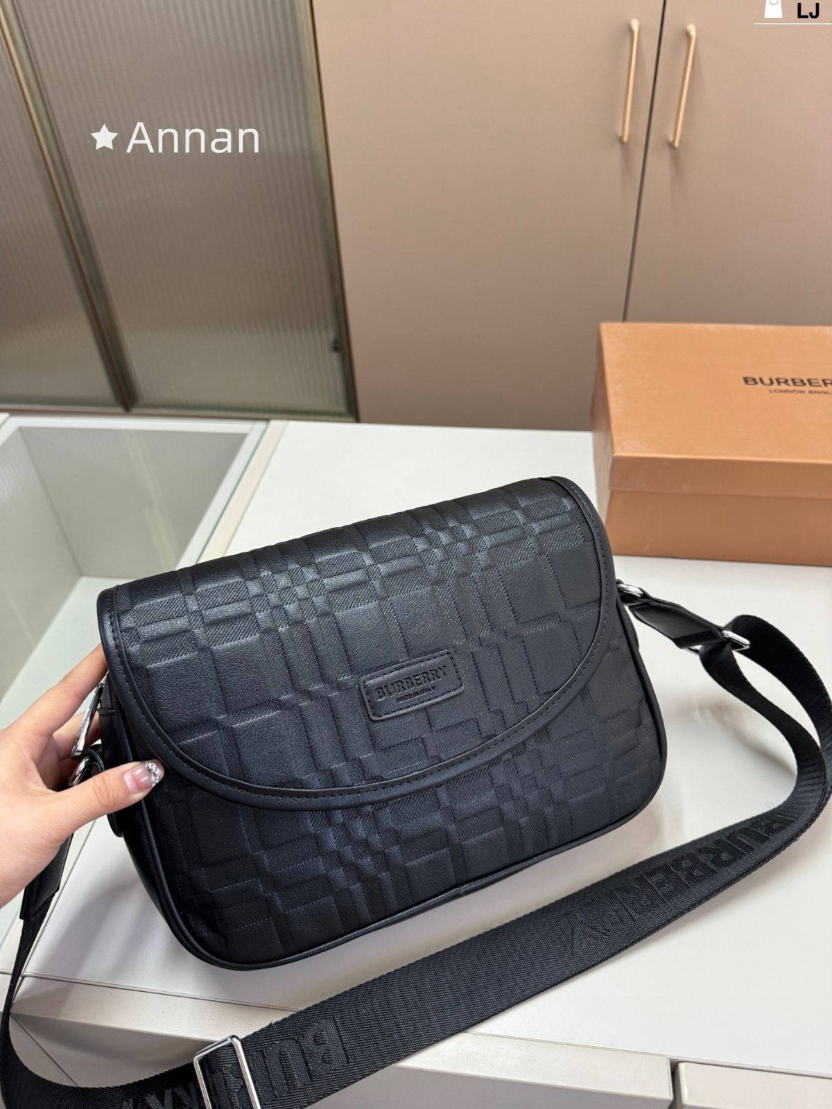 大幅値下げ メンズ BURBERRY バーバリー ショルダーバッグ★★ 11,250円