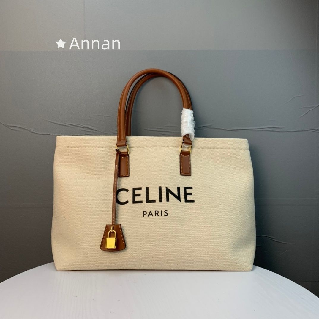 激レア HERMES(エルメス) ショルダーバッグ コンスタンス23