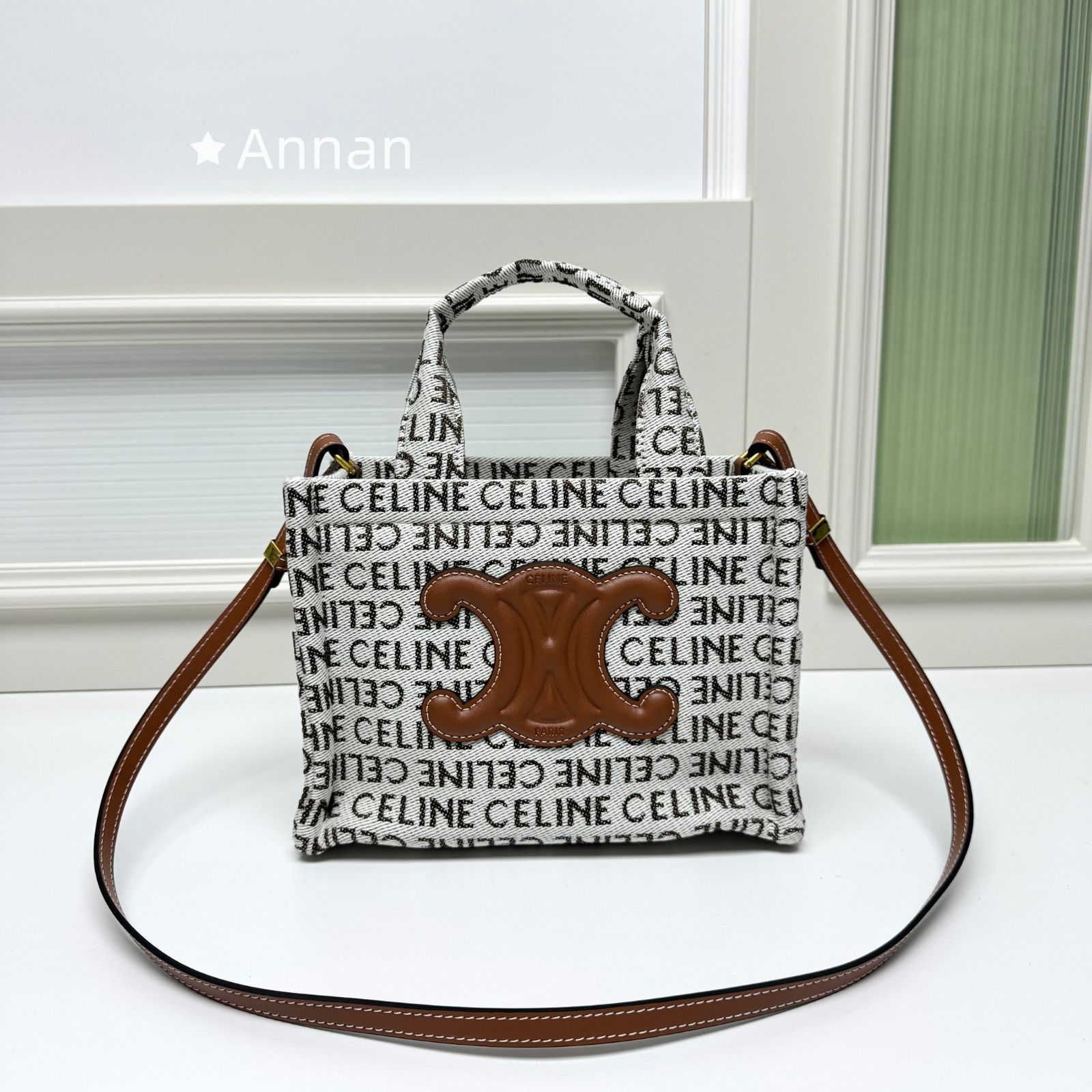 人気商品 HERMES エルメス ショルダーバッグ エヴリン III PM 29