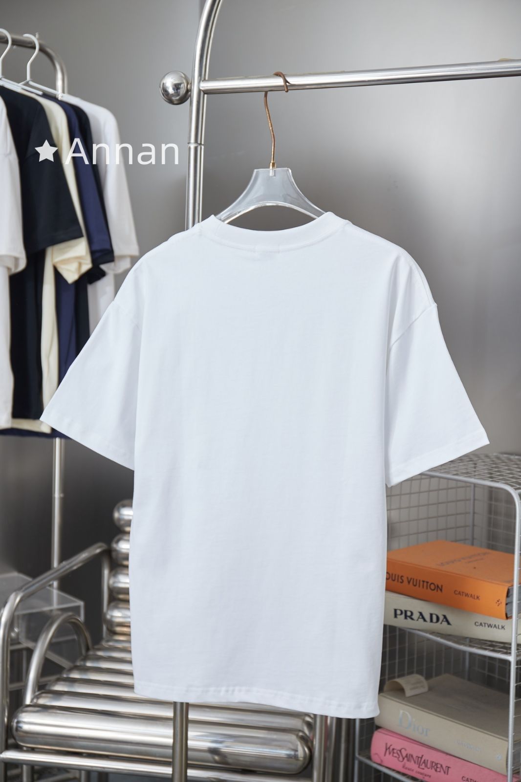 美品 限定品 超美品 CELINE セリーヌ Tシャツ　半袖　夏服　トップス 男女兼用