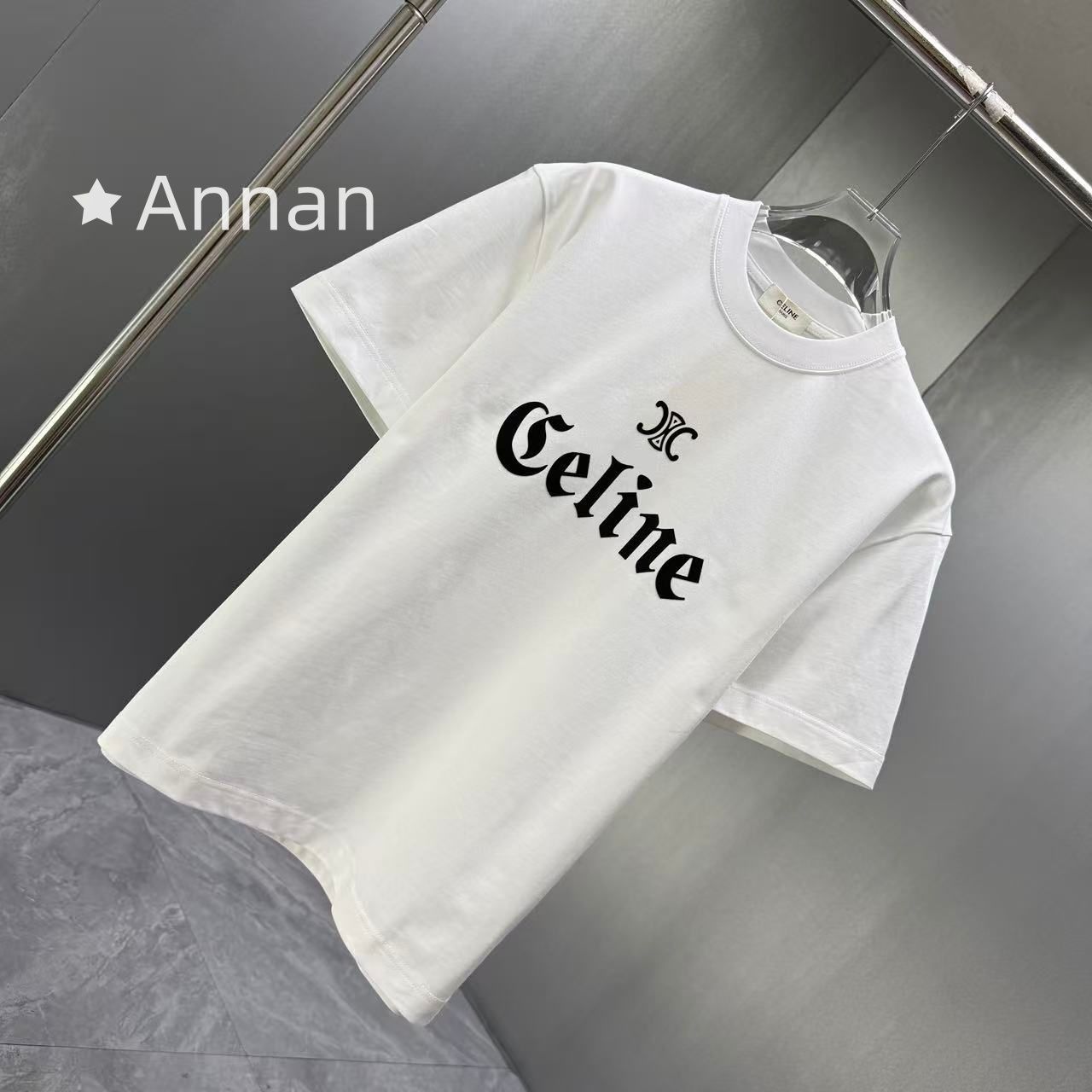 状態良 美品 CELINE セリーヌ Tシャツ 半袖 夏服 トップス 男女兼用 状態良 美品 CELINE セリーヌ Tシャツ 半袖 夏服 トップス 男女兼用
