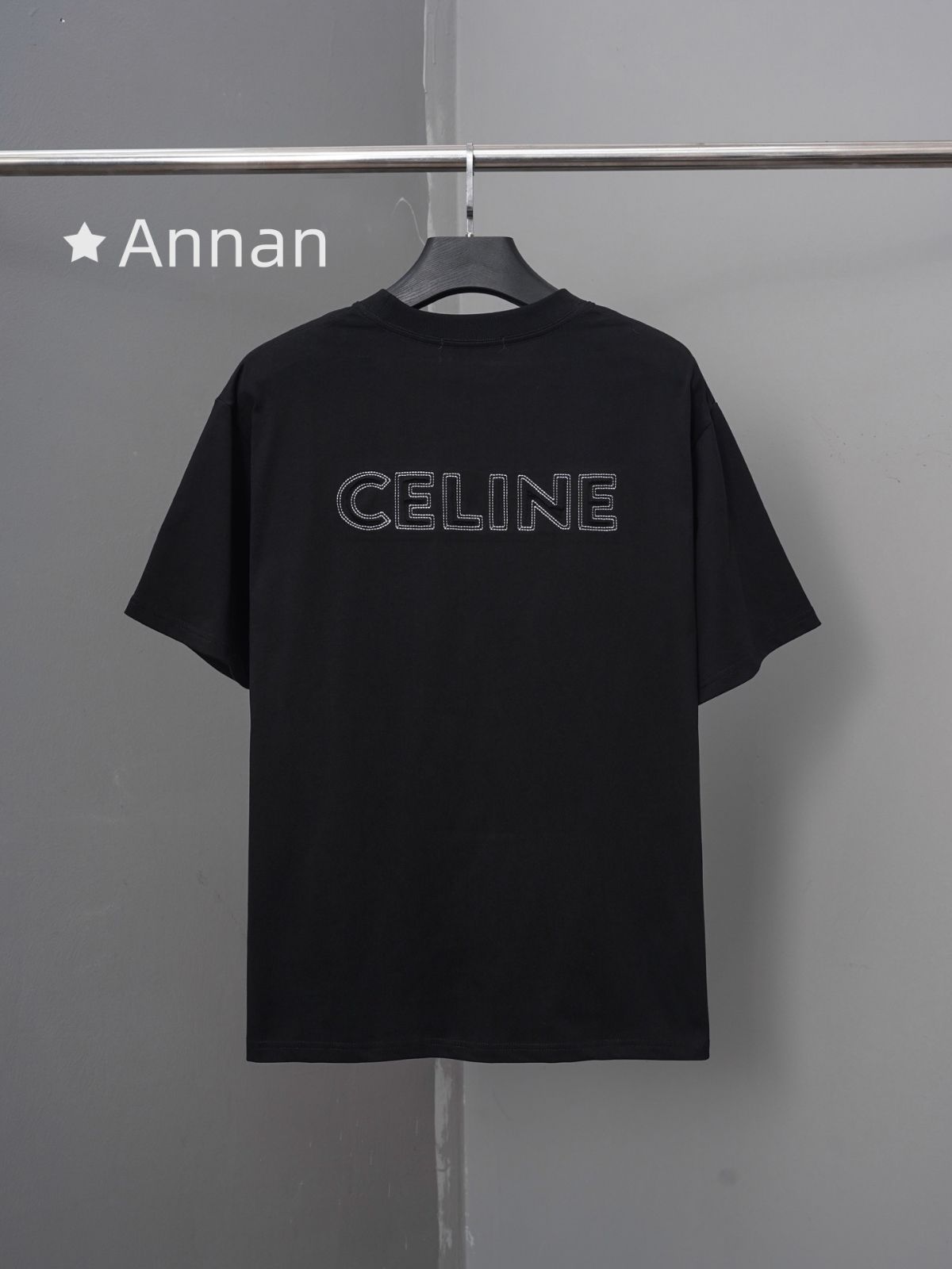 最終値下げ 新品 CELINE セリーヌ Tシャツ 半袖 夏服 トップス 男女兼用 最終値下げ 新品 CELINE セリーヌ Tシャツ 半袖 夏服 トップス 男女兼用