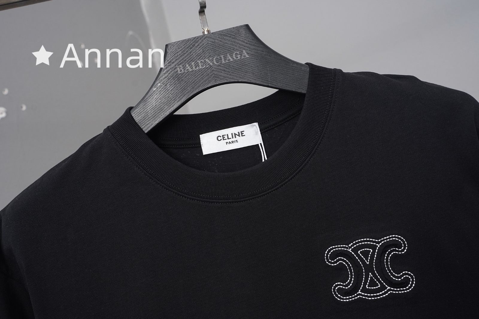 最終値下げ 新品 CELINE セリーヌ Tシャツ 半袖 夏服 トップス 男女兼用 最終値下げ 新品 CELINE セリーヌ Tシャツ 半袖 夏服 トップス 男女兼用