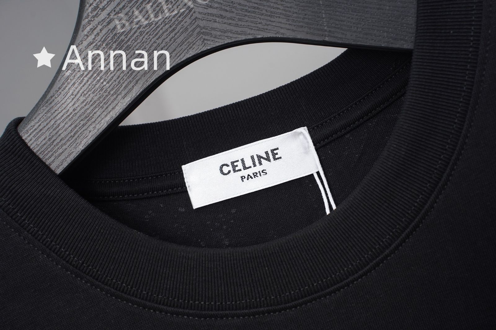 最終値下げ 新品 CELINE セリーヌ Tシャツ 半袖 夏服 トップス 男女兼用 最終値下げ 新品 CELINE セリーヌ Tシャツ 半袖 夏服 トップス 男女兼用