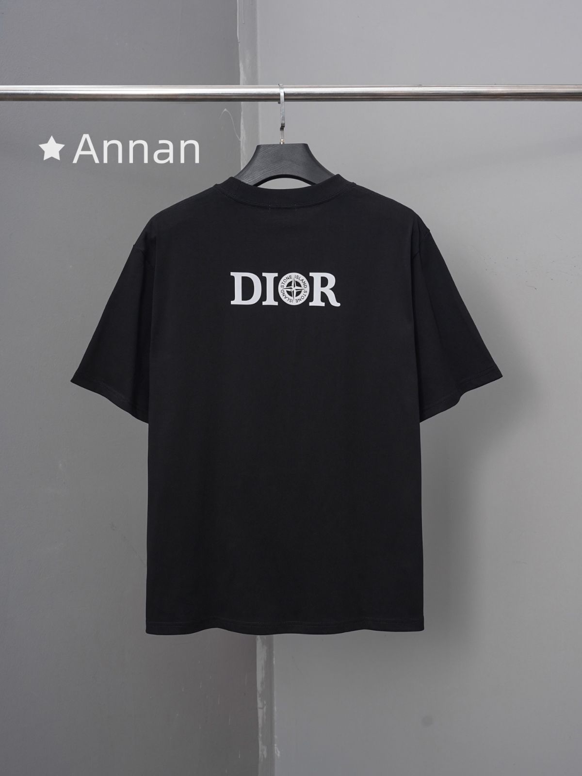美品 Christian Dior クリスチャンディオール Tシャツ　半袖　夏服　トップス 男女兼用