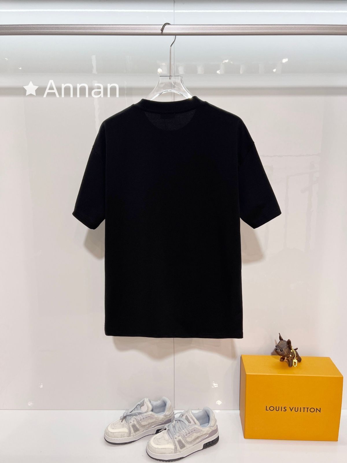使用少 極美品 人気 美品 超美品 Christian Dior クリスチャンディオール Tシャツ 半袖 夏服 トップス 男女兼用 使用少 極美品 人気 美品 超美品 Christian Dior クリスチャンディオール Tシャツ 半袖 夏服 トップス 男女兼用