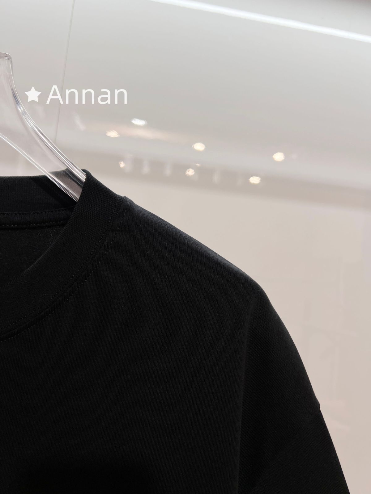 使用少 極美品 人気 美品 超美品 Christian Dior クリスチャンディオール Tシャツ 半袖 夏服 トップス 男女兼用 使用少 極美品 人気 美品 超美品 Christian Dior クリスチャンディオール Tシャツ 半袖 夏服 トップス 男女兼用