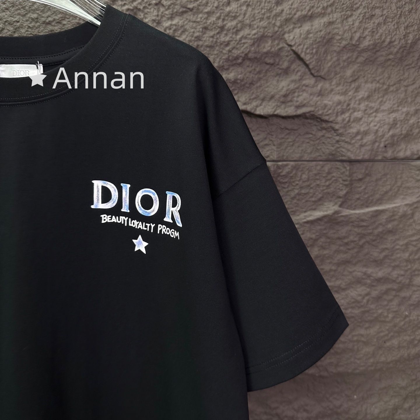 超希少 送料無料美品 Christian Dior クリスチャンディオール Tシャツ 半袖 夏服 トップス 男女兼用 超希少 送料無料美品 Christian Dior クリスチャンディオール Tシャツ 半袖 夏服 トップス 男女兼用