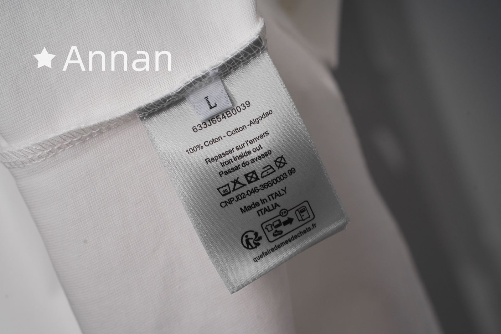 【極美品 現行型】美品 Christian Dior クリスチャンディオール Tシャツ 半袖 夏服 トップス 男女兼用 【極美品 現行型】美品 Christian Dior クリスチャンディオール Tシャツ 半袖 夏服 トップス 男女兼用