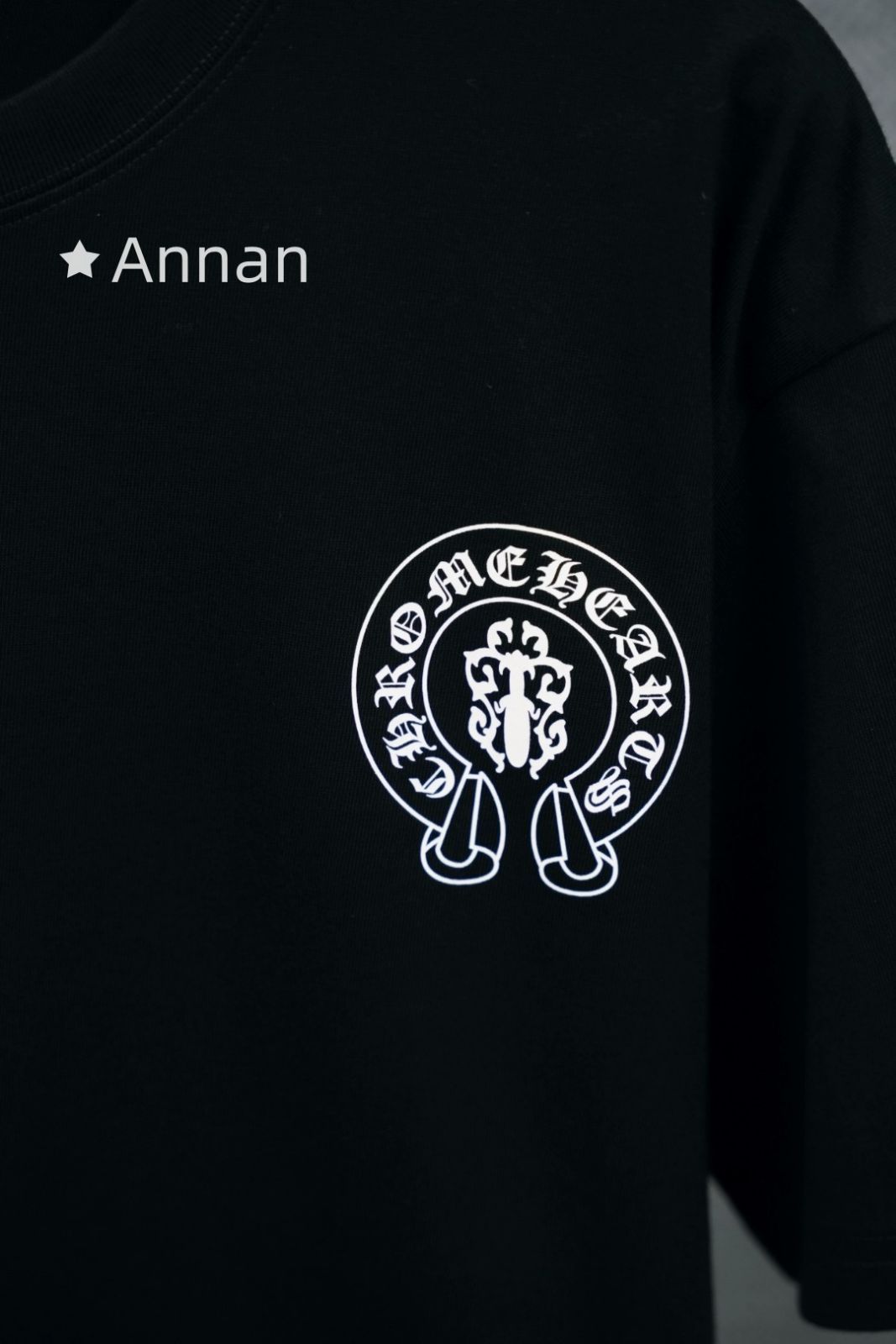 【最終値下げ】 美品 CHROME HEARTS クロムハーツ Tシャツ　半袖　夏服　トップス 男女兼用