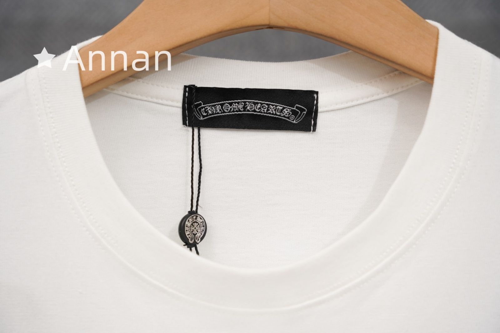 未使用に近い 美品★ 美品美品CHROME HEARTS クロムハーツ Tシャツ 半袖 夏服 トップス 男女兼用 未使用に近い 美品★ 美品美品CHROME HEARTS クロムハーツ Tシャツ 半袖 夏服 トップス 男女兼用