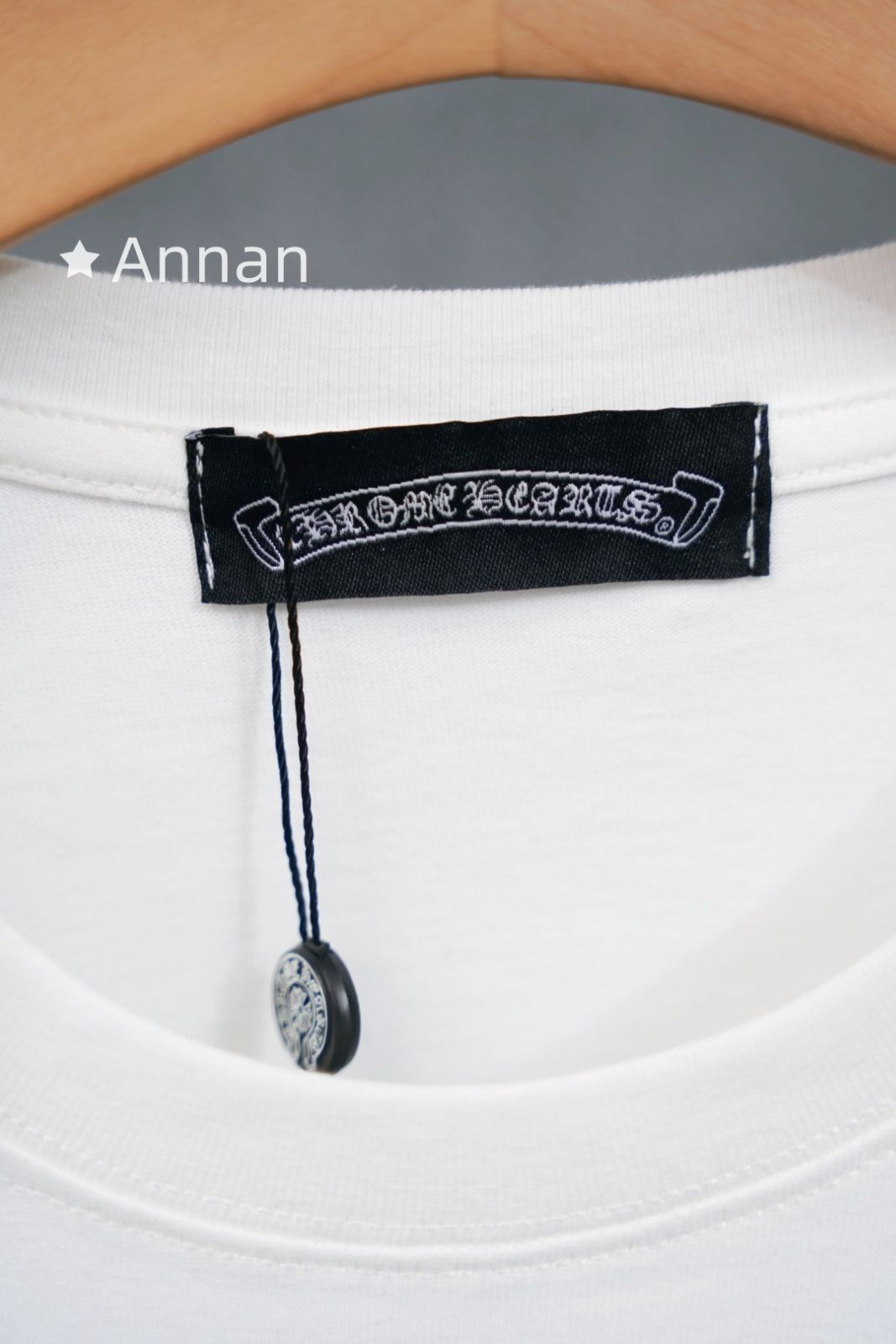 【極美品】【希少】美品CHROME HEARTS クロムハーツ Tシャツ 半袖 夏服 トップス 男女兼用 【極美品】【希少】美品CHROME HEARTS クロムハーツ Tシャツ 半袖 夏服 トップス 男女兼用