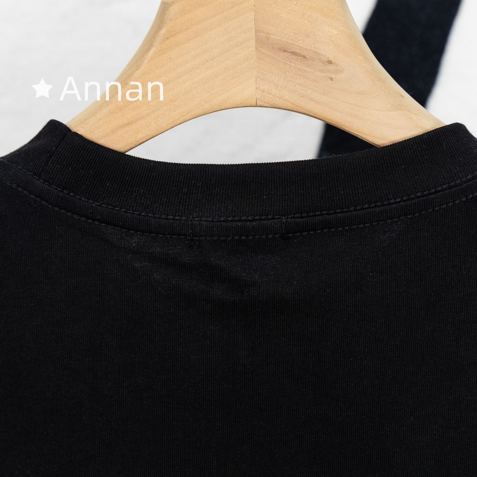 大人気 超美品 CELINE セリーヌ Tシャツ 半袖 夏服 トップス 男女兼用 大人気 超美品 CELINE セリーヌ Tシャツ 半袖 夏服 トップス 男女兼用